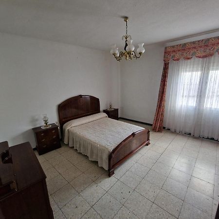 Hotel Casa Vicenta Herencia Esterno foto
